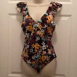 Beach Betty by Miracle Brands Floral Ruffle Sleeve One Piece Swimsuit SZ L Blue